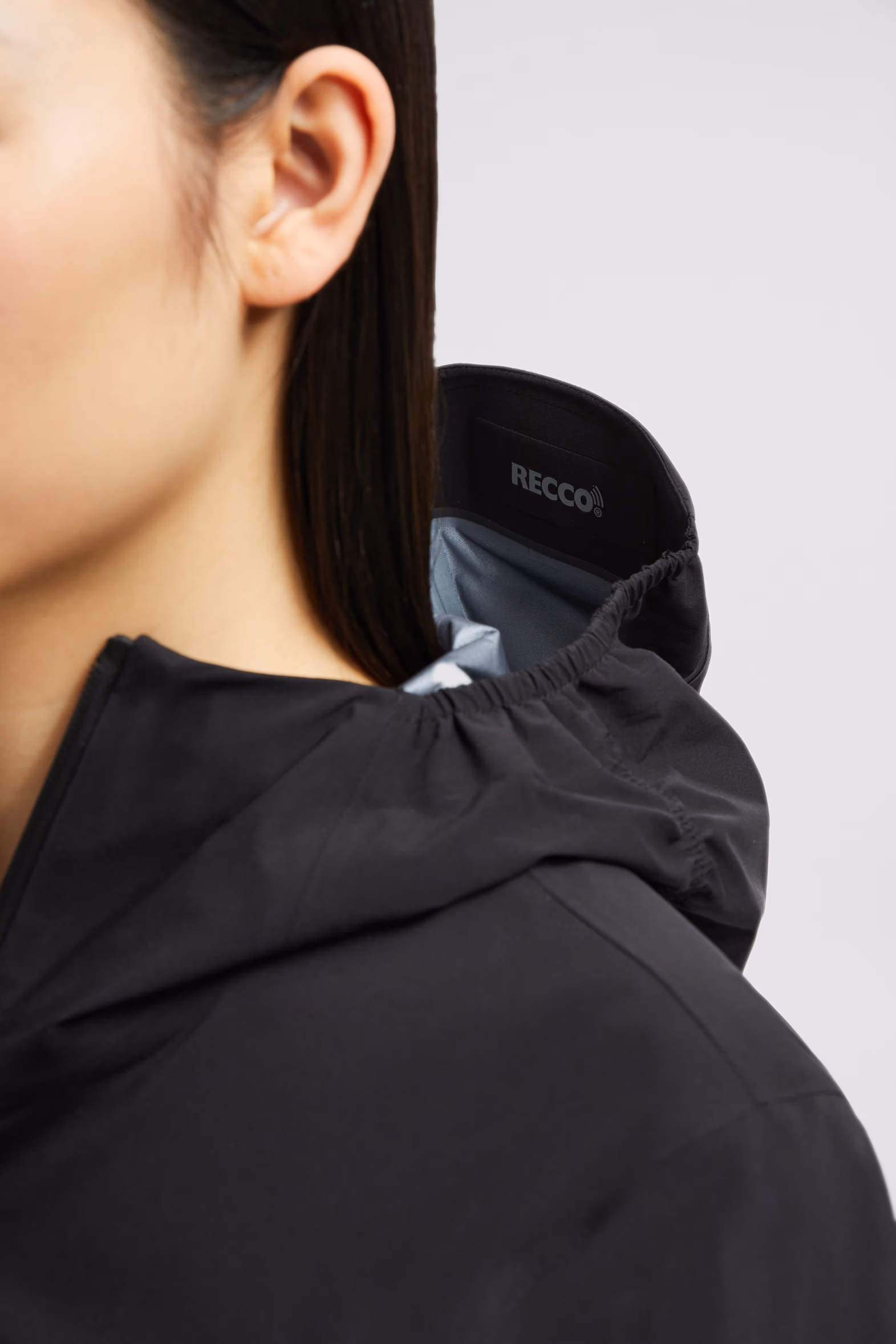 Valles Hooded Shell Jacket Women Black Moncler 9